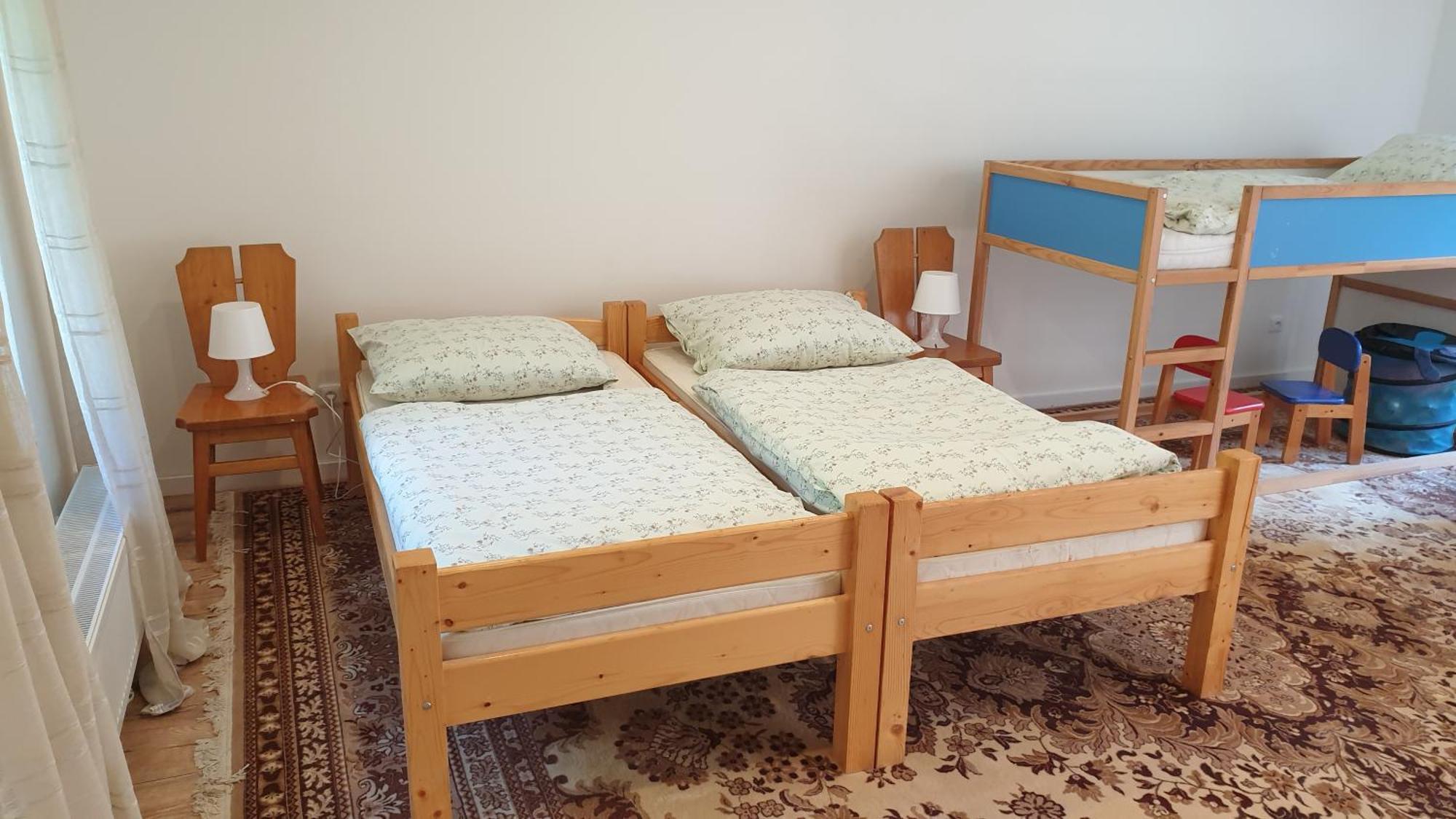 Tkalcovna U Zlateho Potoka Aparthotel Dobrany  Kültér fotó